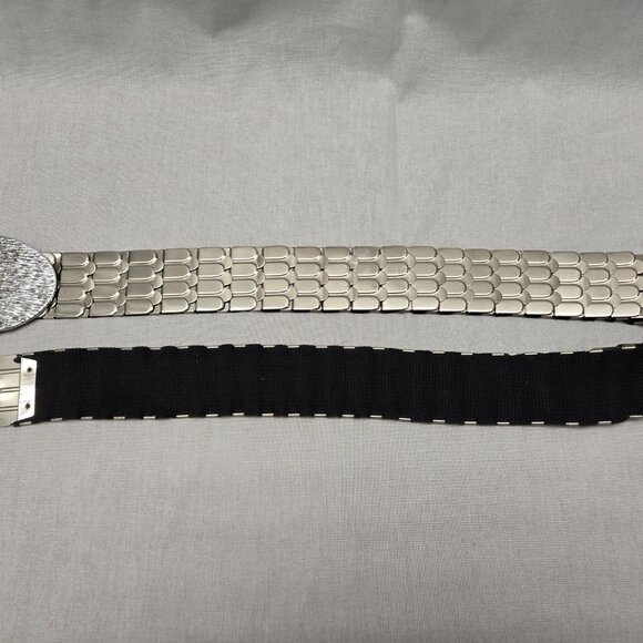 1980's Silver Toned Fish Scale Stretchy Belt - Picture 10 of 11